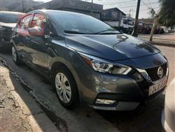 نيسان فيرسا